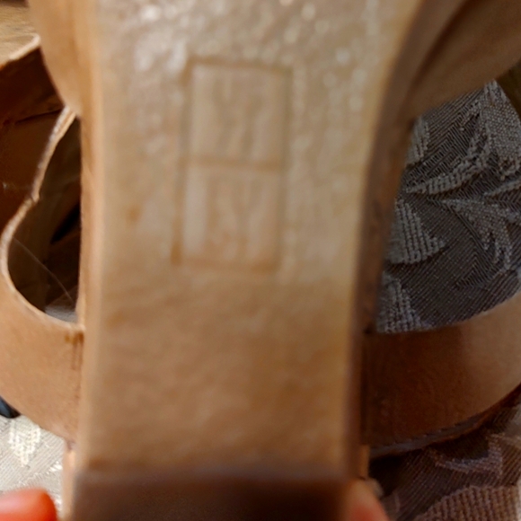 🤎 Super Comfy Vintage Aerosoles Tan & Cork Strappy Wedge Heels - 7.5M - Picture 14 of 15